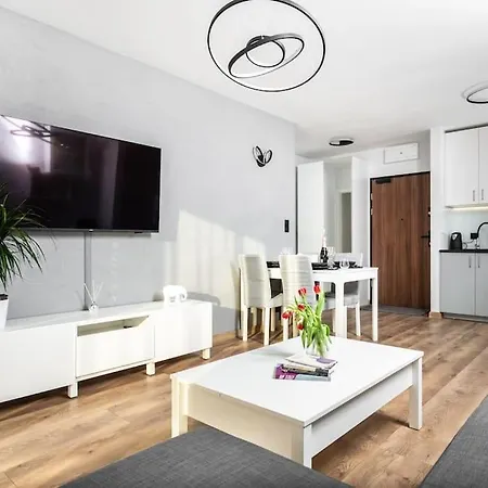 Capital Apartment *